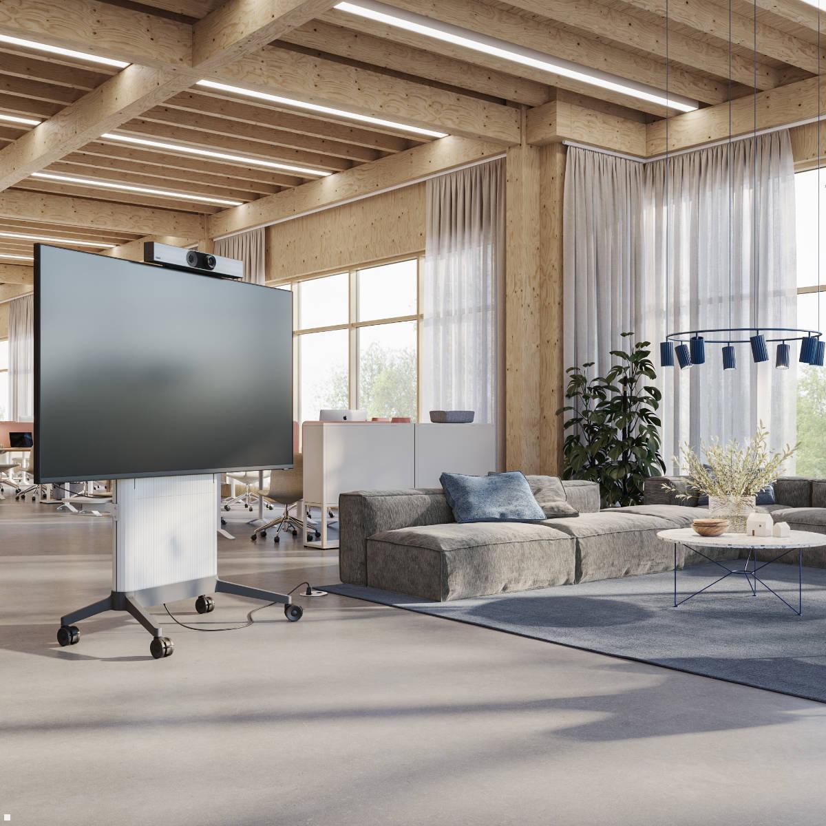 SMS EVER350 mobiler TV Ständer 86 Zoll, MDF Cover grau (16-004-9E), Anwendungsbeispiel SMS EVER350 mobiler TV Ständer 86 Zoll, MDF Cover grau (16-004-9E), Anwendungsbeispiel